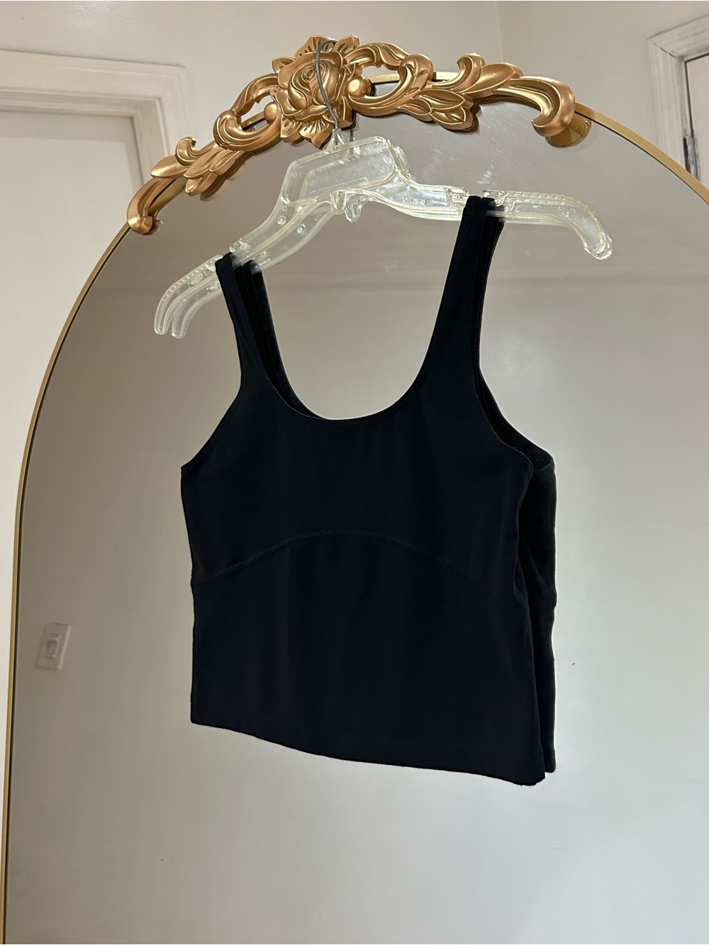 Aritzia TNA Action Butter Bound Black Scoop Neck Tank, Size S